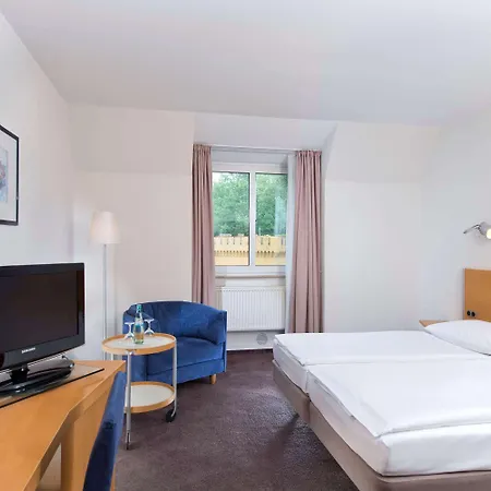 Greet Am Park Sanssouci 4* Postupim