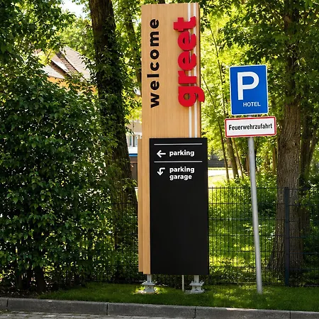 Greet Am Park Sanssouci 4*