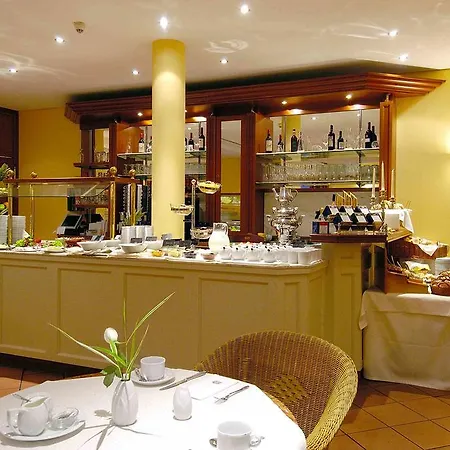 酒店 波茨坦温德姆花园酒店 4*