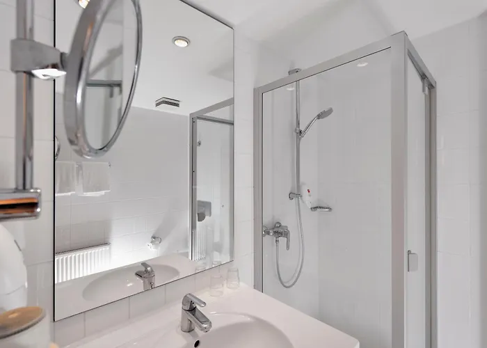 Hotel Am Park Sanssouci 4*